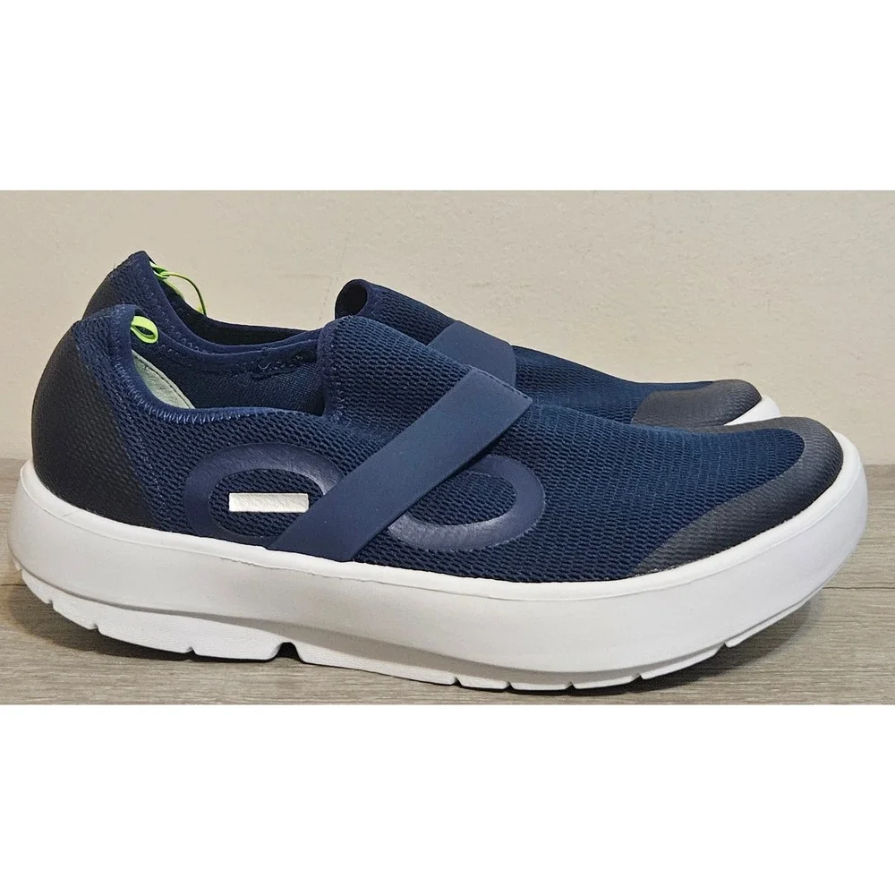 OOFOS OOmg Low Mesh Recovery Shoe Comfort Slip On White Navy‎ Mens Size 10.5 NWT